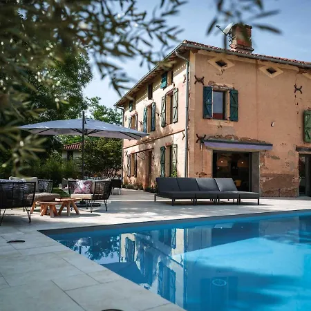 Дом отдыха Ma Maison Du Bonheur - Grande Piscine & Terrasse Brens (Tarn)