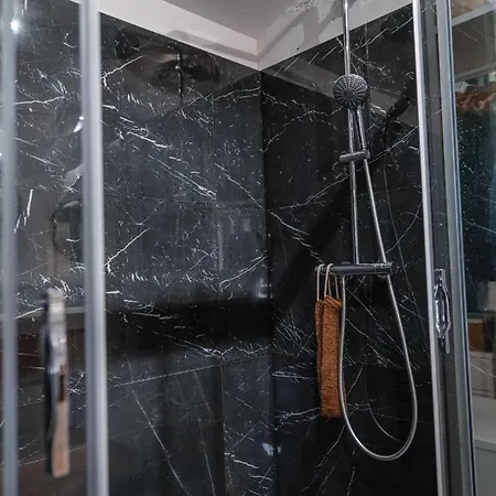 Vakantiehuis Ma Maison Du Bonheur - Grande Piscine & Terrasse