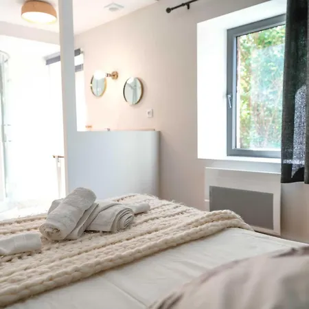 Holiday home La Maison Du Bonheur - Grande Piscine & Terrasse Brens (Tarn)
